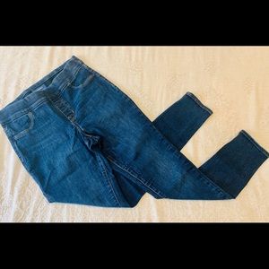 Old Navy Rockstar Jeggings